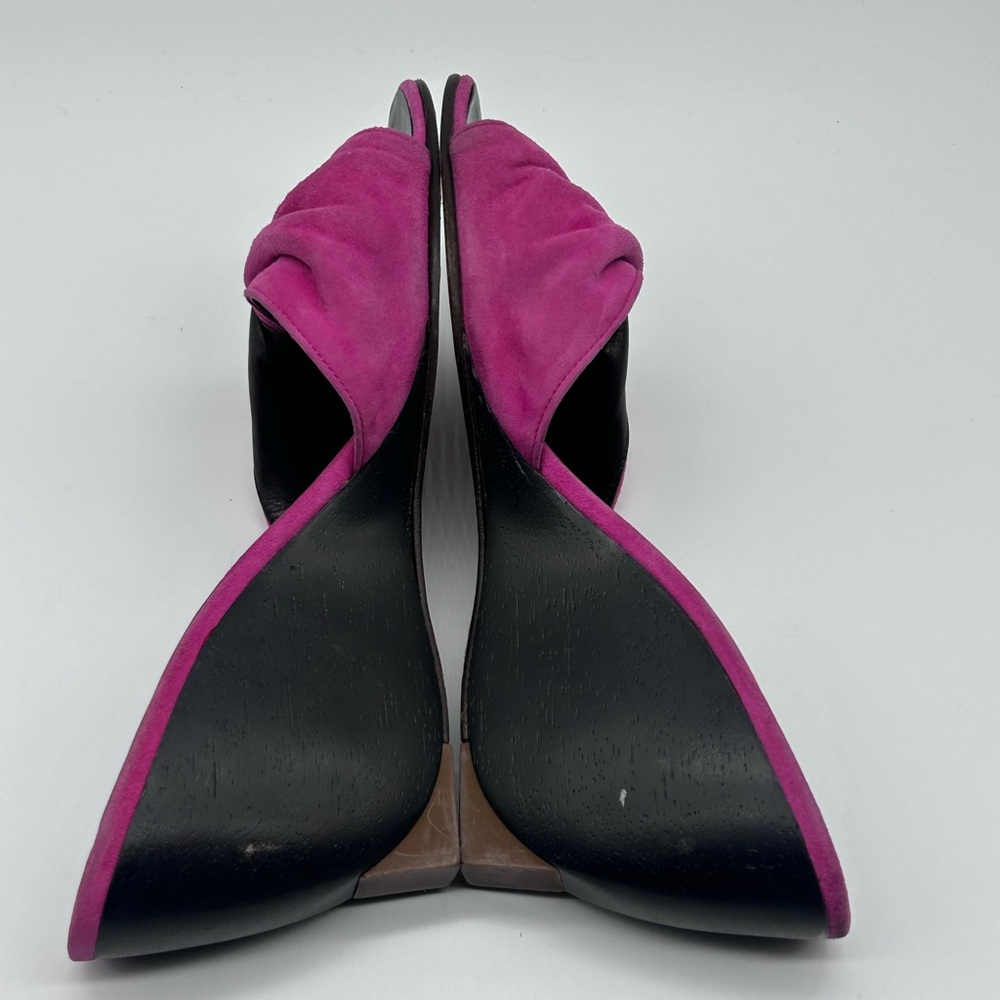 Robert Clergerie Pink Suede Knot Wedge Sandals - Picture 9 of 16